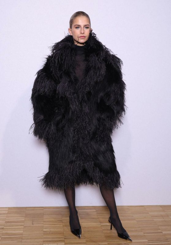 Caroline Daur – Elie Saab Haute Couture Show at Paris Fashion Week 01 ...