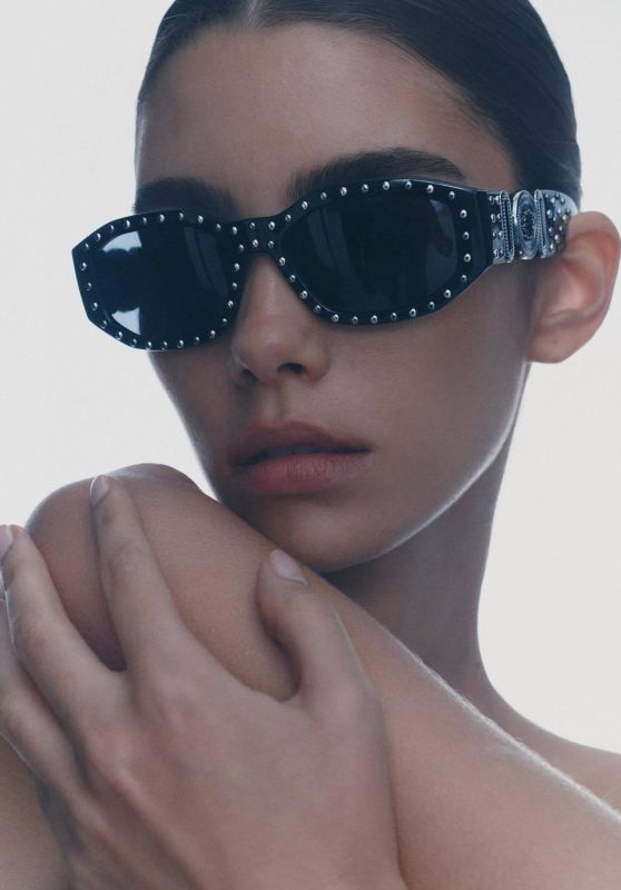 Cindy Mello - Versace Eyewear January 2023