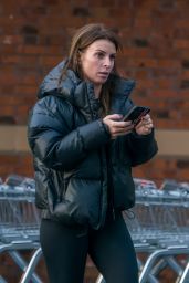 Coleen Rooney - Shopping at an Aldi in Manchester 01/04/2023