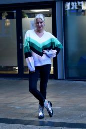 Denise Van Outen in Comfy Outfit  - Out in Leeds 01/25/2023