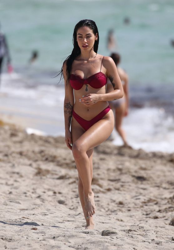 Giulia De Lellis on the Beach in Miami 04/29/2019