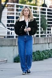 Hilary Duff at Starbucks in Los Angeles 01/28/2023