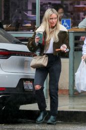 Hilary Duff - Out in Beverly Hills 01/04/2023