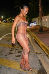 Karrueche Tran Night Out Style - Carbone in Miami Beach 01/02/2023