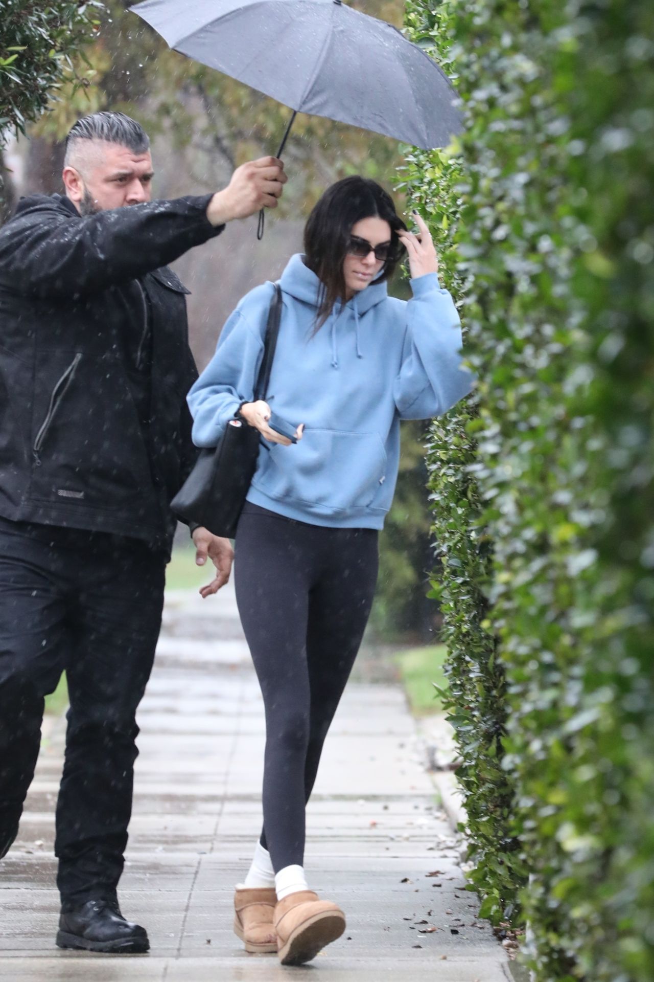 Kendall Jenner - Running Errands in Beverly Hills 01/14/2023 • CelebMafia