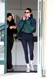 Kendall Jenner – Shopping in Silver Lake 01/05/2023