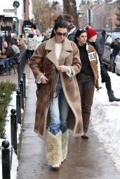 Kendall Jenner Winter Street Style - Aspen 01/01/2023