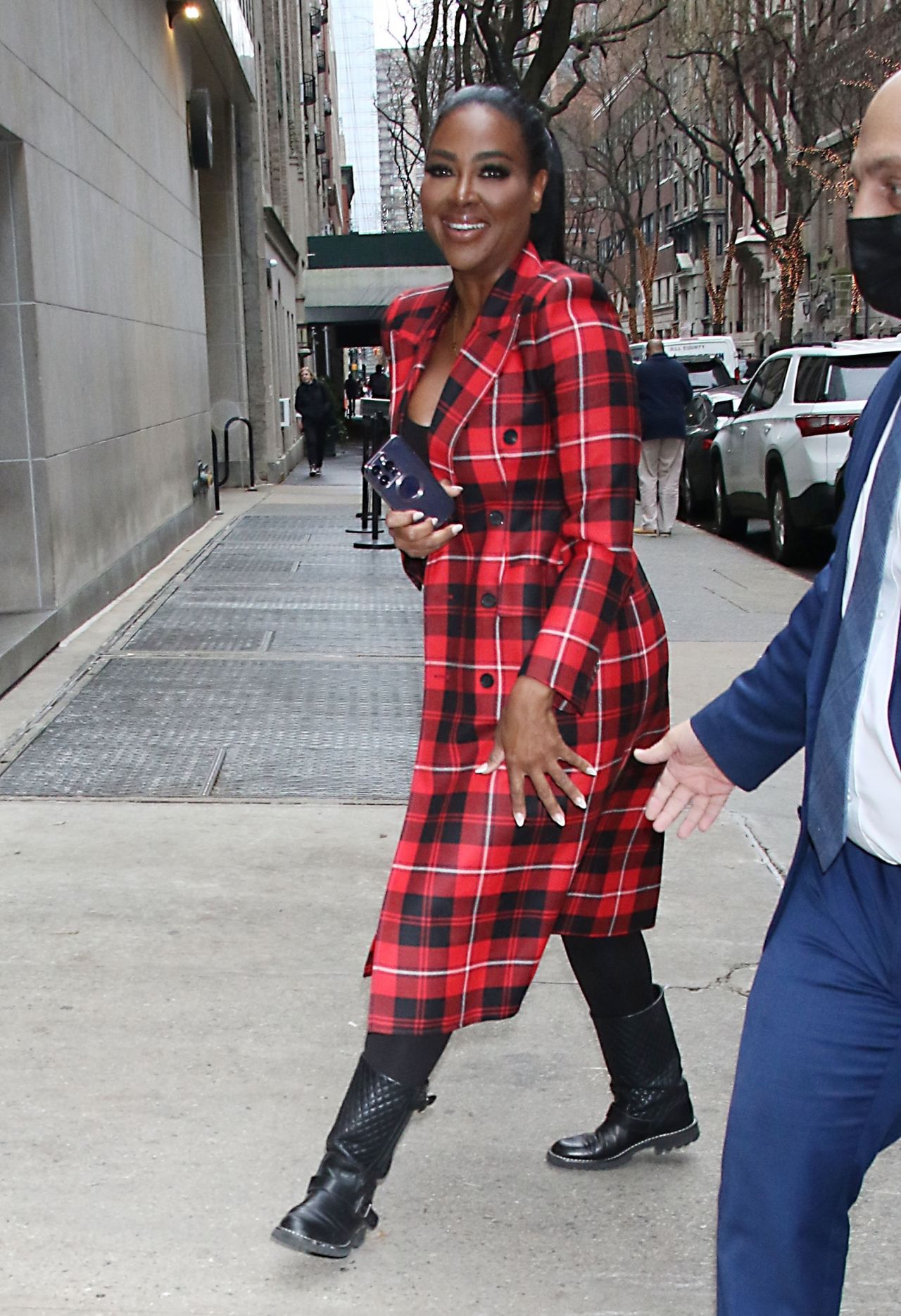 Kenya Moore - Out in New York 01/05/2023 • CelebMafia