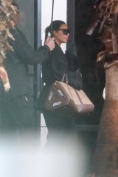 Kim Kardashian and Khloe Kardashian - Back in LA 01/09/2023