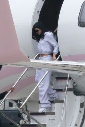 Kylie Jenner - Touches Down in LA 01/02/2023