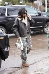 Kylie Jenner Winter Street Style – Aspen 01/01/2023