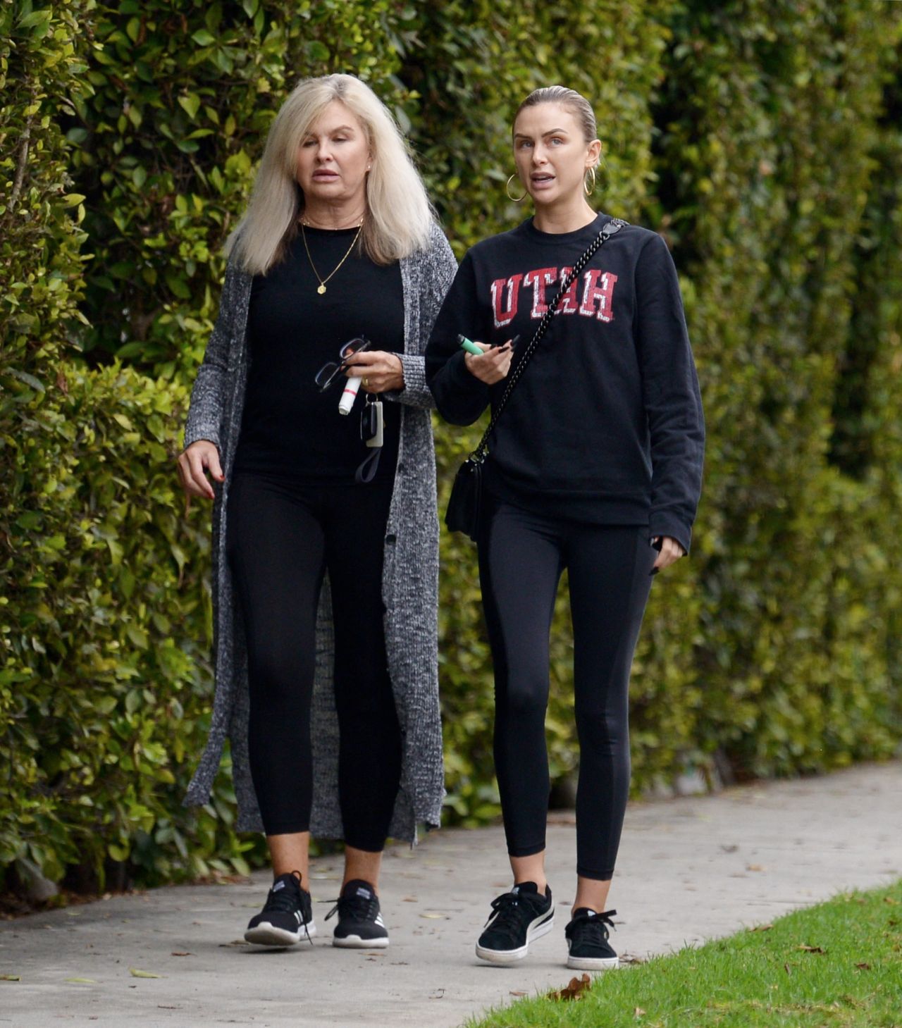 Lala Kent With Her Mother in Los Angele 01/03/2023 • CelebMafia