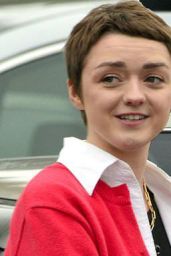 Maisie Williams 01/23/2023