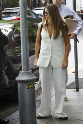 Margot Robbie - Out in Potts Point in Sydney 01/18/2023