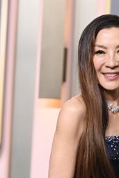 Michelle Yeoh – Golden Globe Awards 2023
