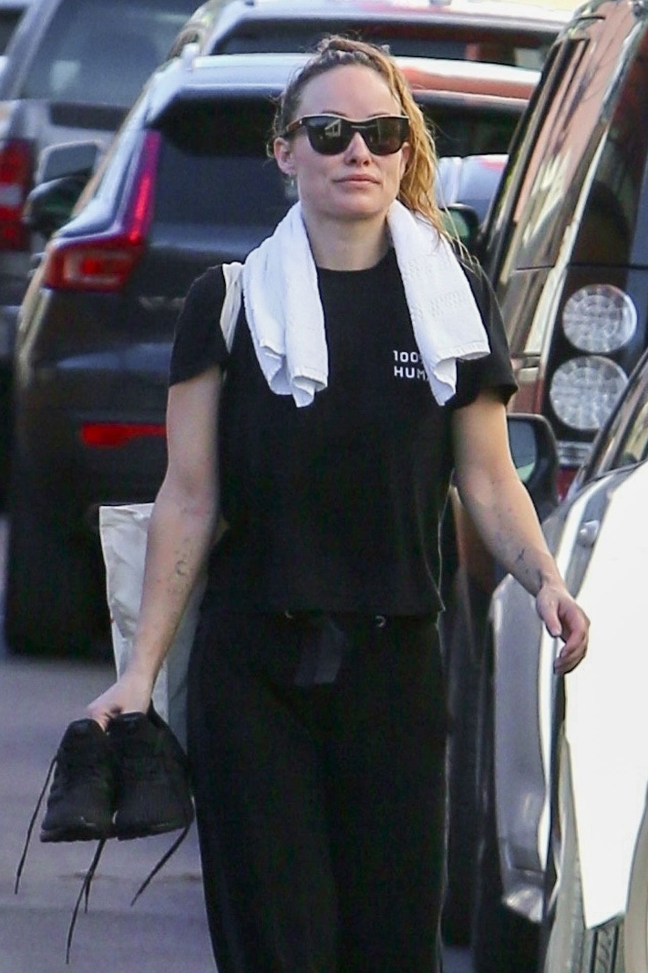 Olivia Wilde - Leaving Her Workout in LA 01/17/2023 • CelebMafia