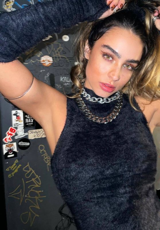 Sommer Ray 01/17/2023