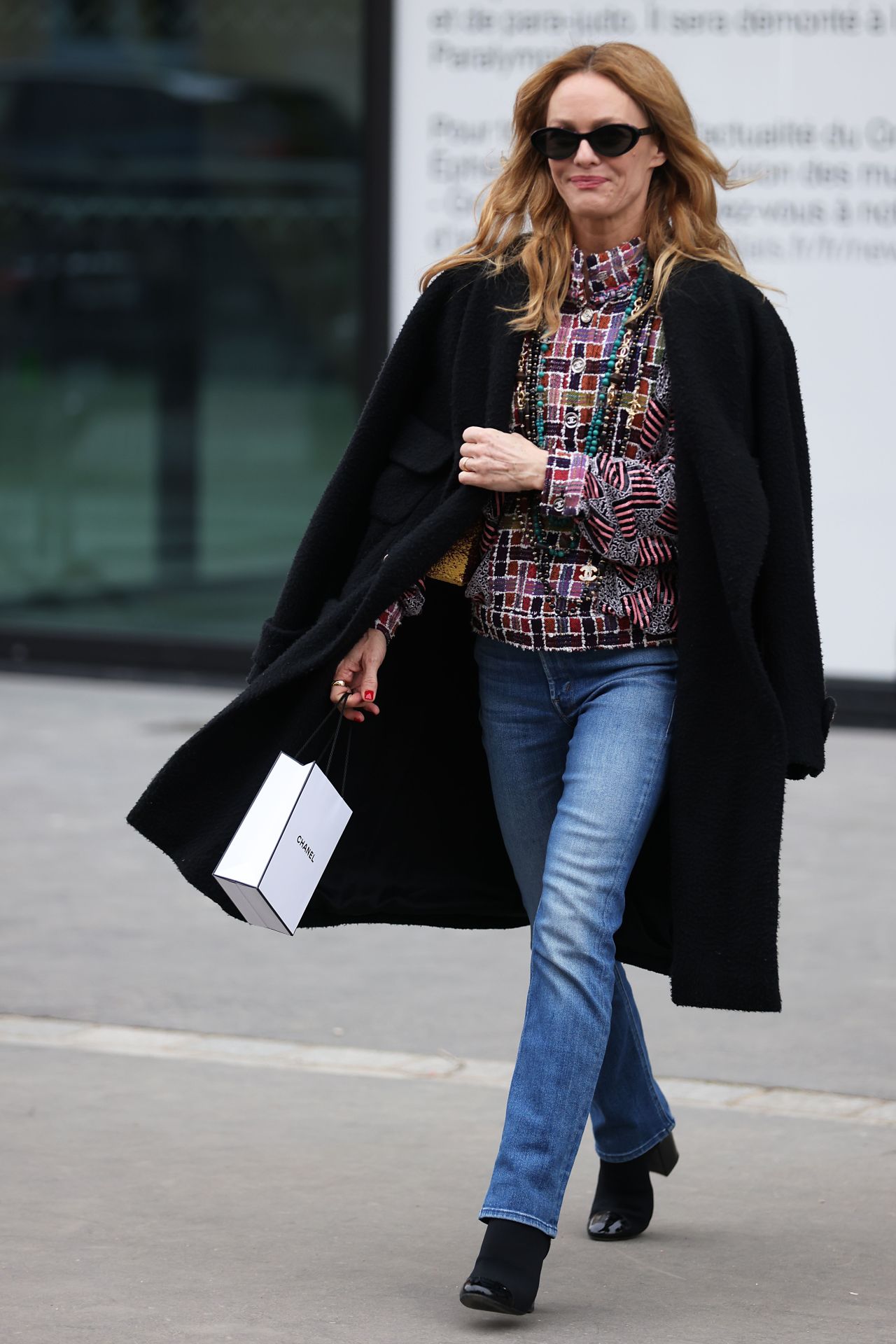 Vanessa Paradis - Leaving Chanel Fashion Show in Paris 01/24/2023 ...