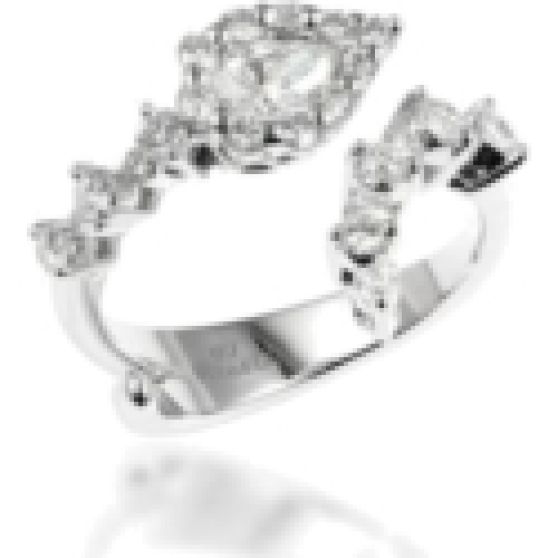 Yeprem Diamond Ring
