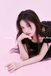 Yujin (IVE) - CLIO Cosmetics Korea 2023 (more photos)