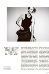 Amber Valletta - Financial Times How to Spend It USA 02/11/2023 Issue