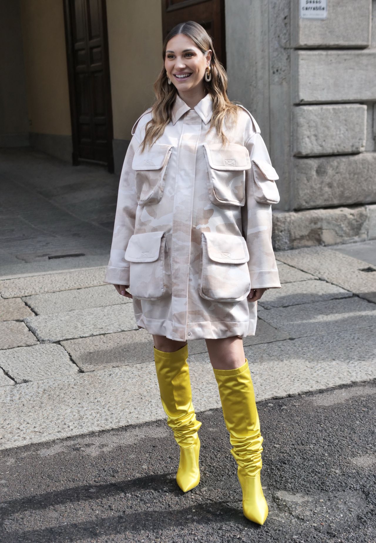 Beatrice Valli – Arriving at Ermanno Scervino Fashion Show in Milan 02