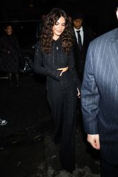 Emily Ratajkowski - Viktor and Rolf Flowerbomb Party in New York 02/09/2023