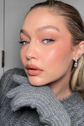 Gigi Hadid 02/27/2023