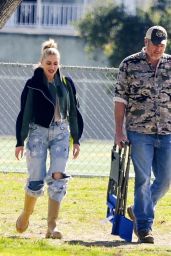 Gwen Stefani and Blake Shelton - Los Angeles 02/26/2023