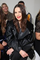 Hayley Atwell – Del Core Fashion Show in Milan 02/22/2023