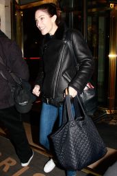 Jennifer Carpenter - Arriving at Her Hotel in Paris 01/31/2023