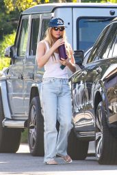 Jennifer Lawrence - Out in Los Angeles 02/04/2023