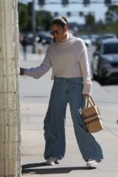 Jennifer Lopez Street Style - West Hollywood 02/15/2023