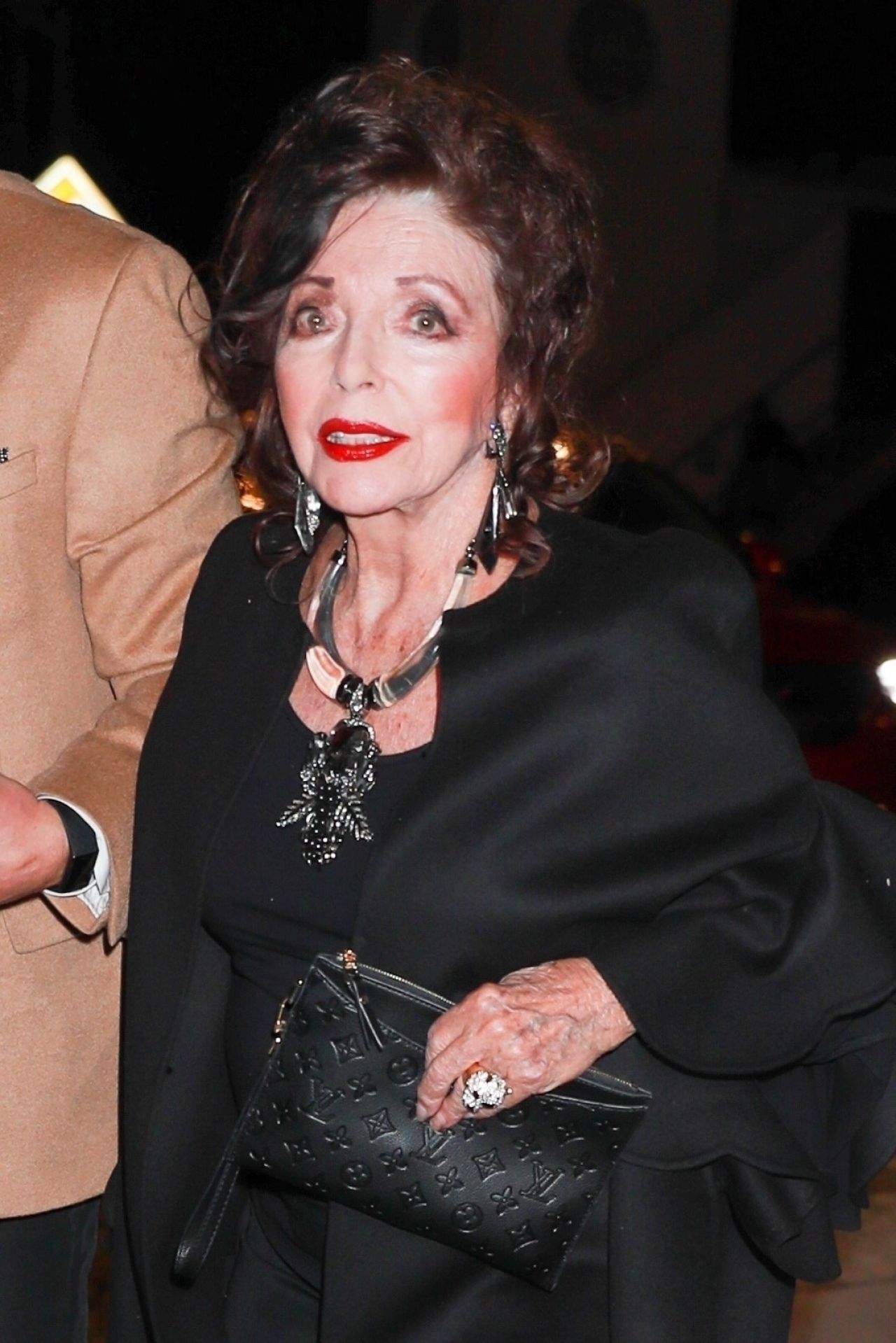 joan-collins-steps-out-to-dinner-at-craig-s-in-la-02-08-2023-celebmafia