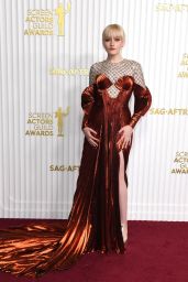 Julia Garner – 2023 Screen Actors Guild Awards in Los Angeles