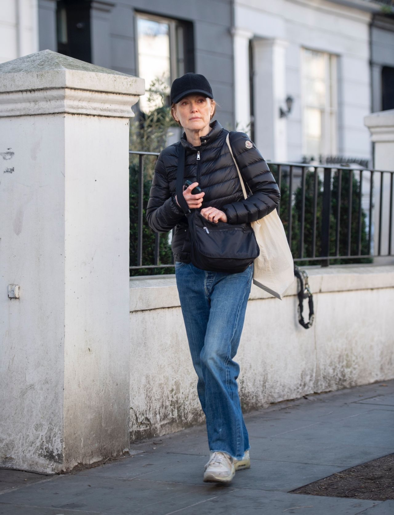 Julianne Moore - Out in West London 02/08/2023 • CelebMafia