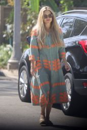 Kate Hudson - Out in Santa Monica 02/10/2023