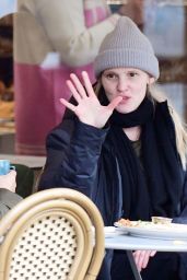 Lara Stone - Out in North London 02/22/2023