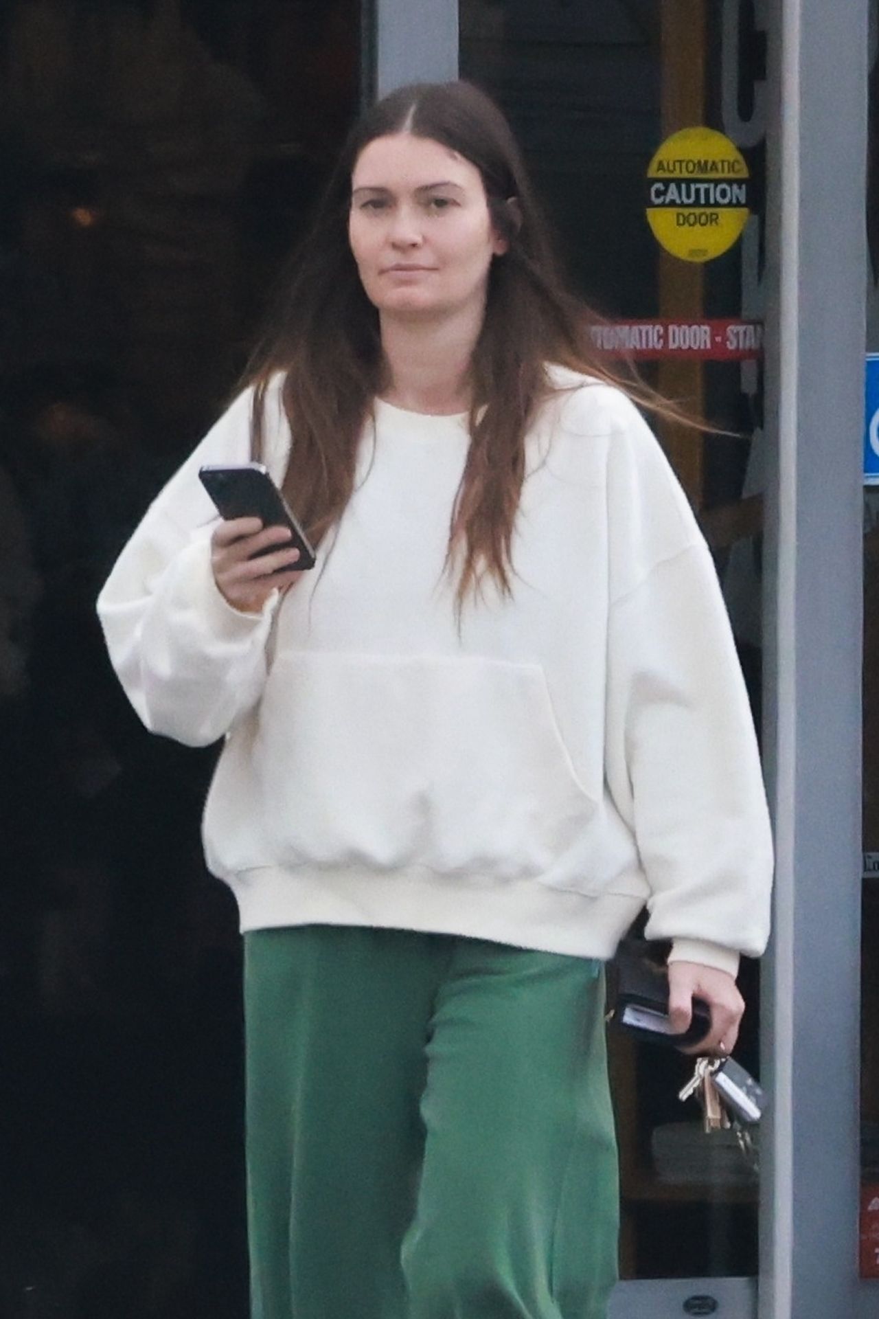 Lauren Parsekian - Out in Los Feliz 02/04/2023 • CelebMafia