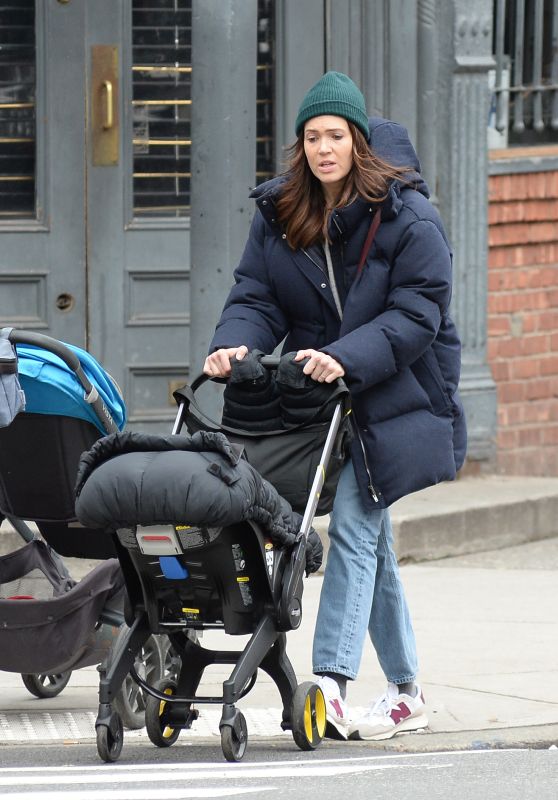 Mandy Moore - Out in New York 01/29/2023