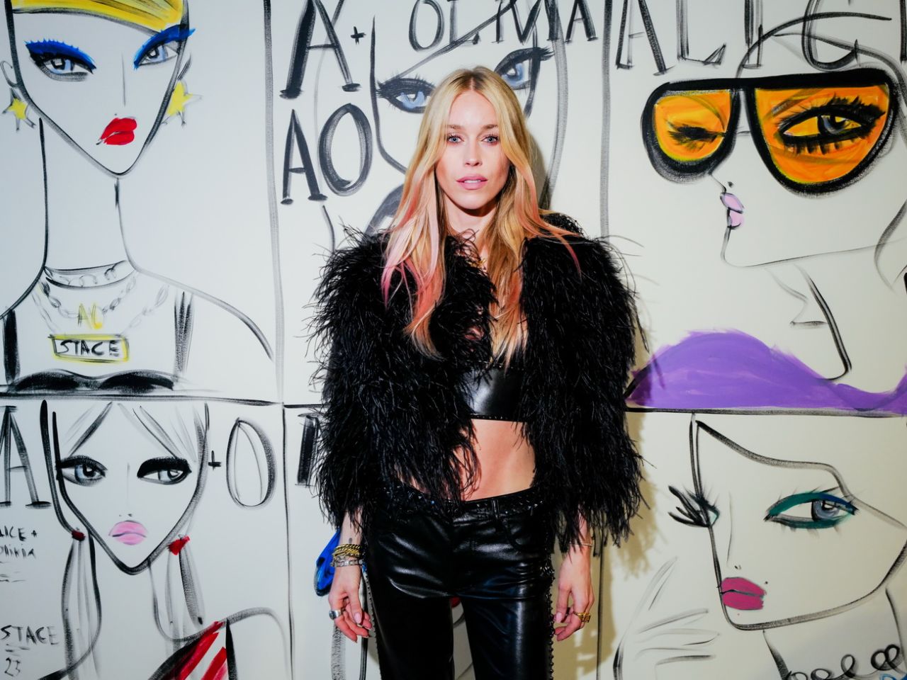 Mary Charteris – Alice + Olivia Fashion Show in New York 02/11/2023 ...