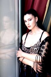 Monica Bellucci - Photo Shoot 2003 (AF)