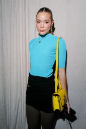 Olivia Ponton – Tory Burch Fashion Show in New York 02/13/2023