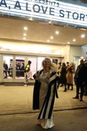 Pamela Anderson - Arrives for "Pamela, A Love Story" Premiere in New York 02/01/2023