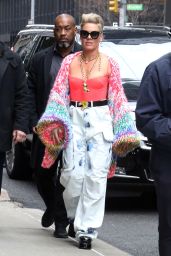 Pink - Outside "The Late Show With Stephen Colbert" in New York 02/21/2023