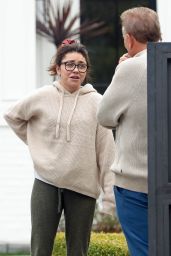 Sarah Hyland - Out in Los Angeles 02/26/2023