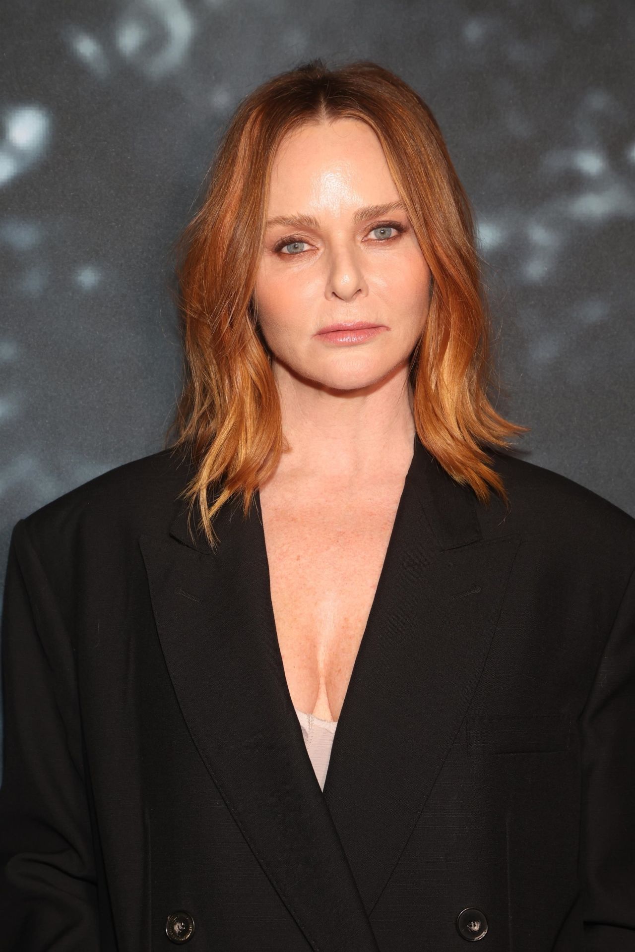 Stella McCartney - Out in New York 04/26/2023 • CelebMafia