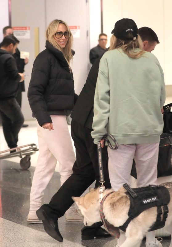 Tish Cyrus and Brandi Cyrus Arrive in Los Angeles 02/03/2023