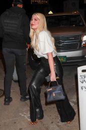 Tori Spelling Wears a Monochrome Outfit at Craig
