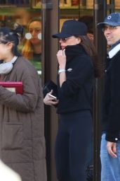 Victoria Beckham - Out in London 02/25/2023